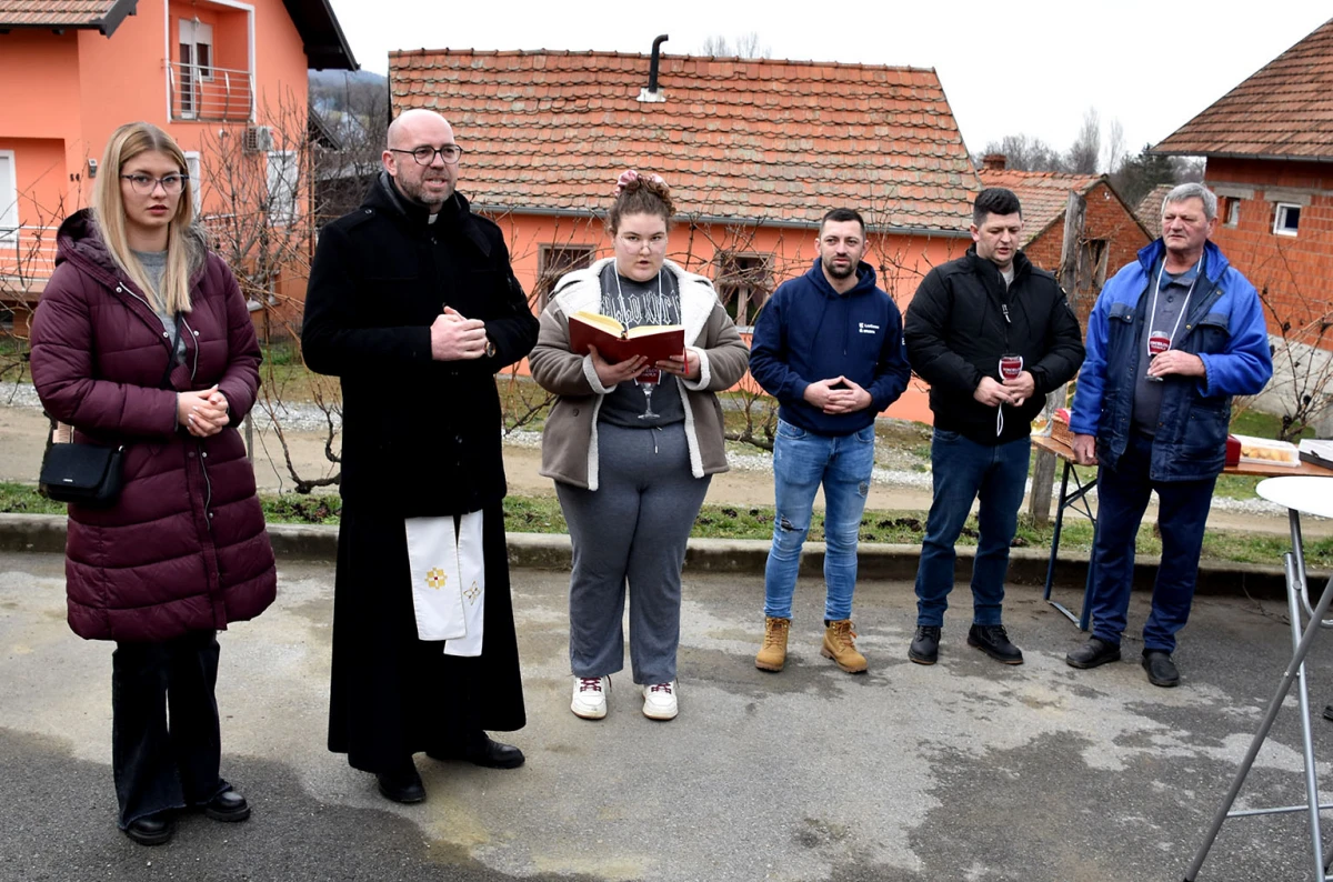 Iako nemaju vinarije, imaju srce za lozu: Podgorci dostojno proslavili blagdan sv. Vinka