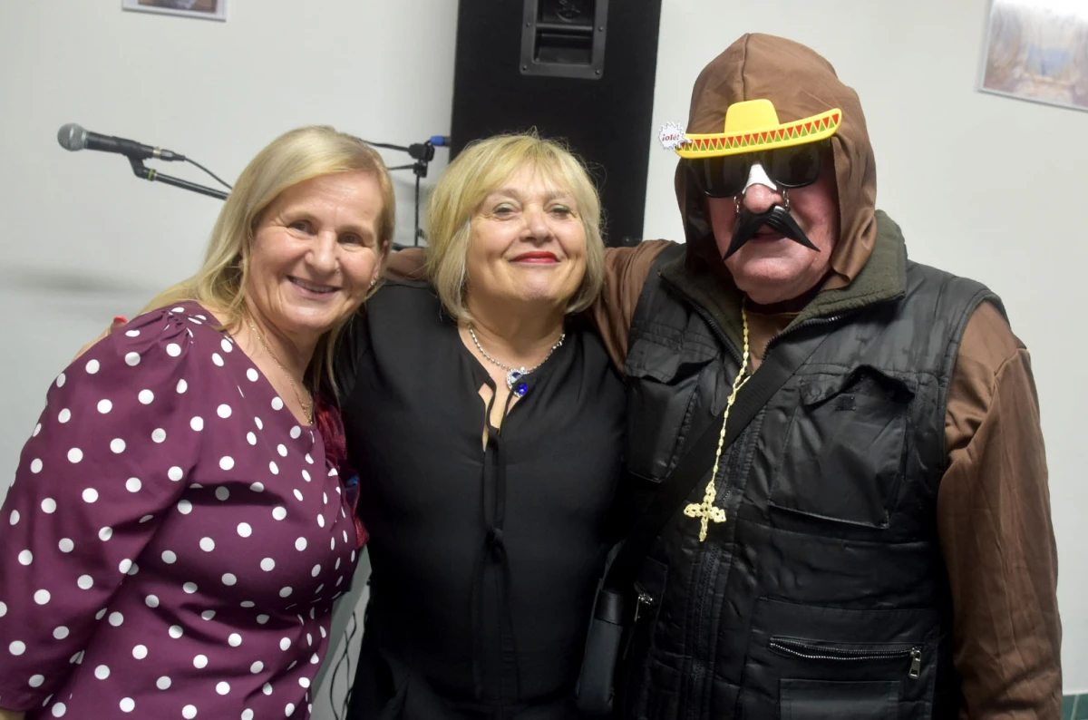 Velički umirovljenici pjesmom i plesom proslavili Marinje: Sedam slavljenica darivano za imendan