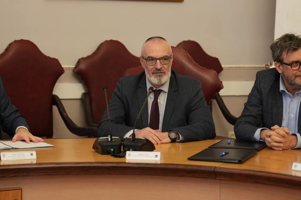 Potpisan ugovor za izgradnju čvora Požega: Snažan infrastrukturni iskorak za Slavoniju