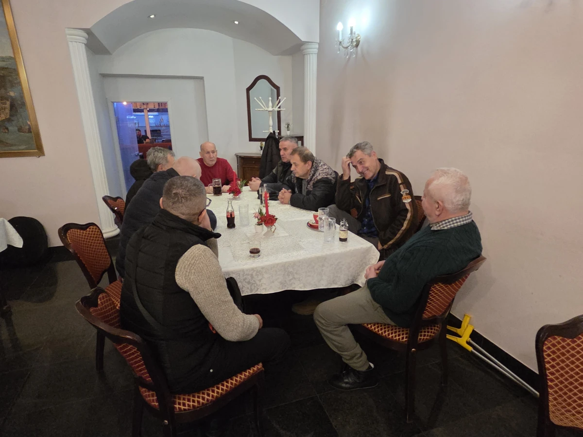 Legendarni glazbeni sastav Kings na okupu - zapjevali za dokumentarac o njima