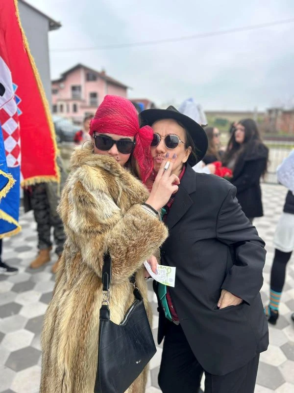 ČAGLINSKA OSNOVNA ŠKOLA „Poklade su, poklade su i ludi su dani“