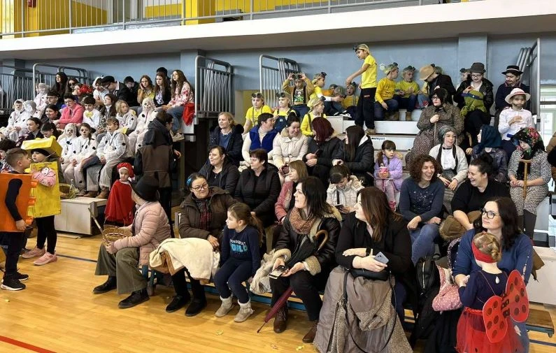 ČAGLINSKA OSNOVNA ŠKOLA „Poklade su, poklade su i ludi su dani“