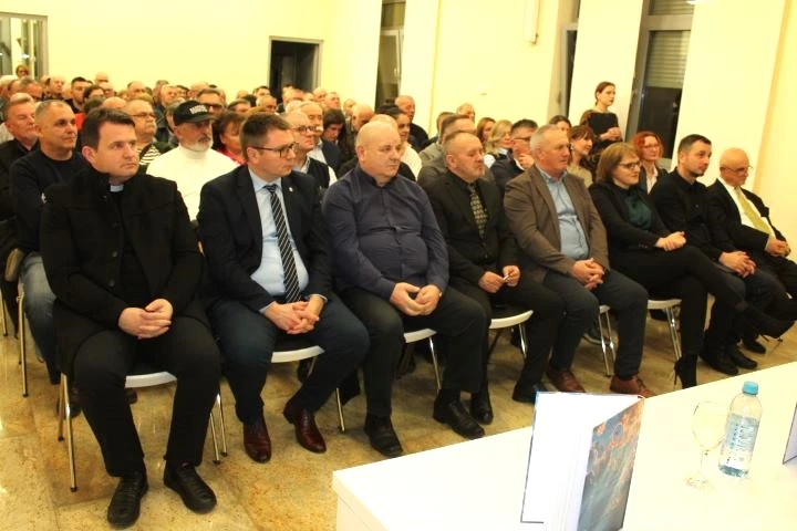 Predstavljena knjiga „Pleterničko nebo spasa „ autora Marija Kalana