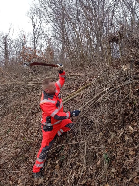 Mještani Škrtabutnika ogorčeni zbog loše ceste – sami poduzeli prve korake na poboljšanju