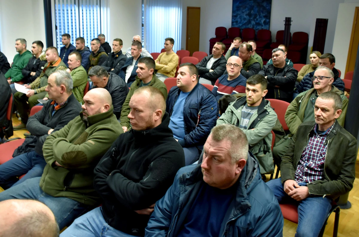 Požeški lovci imali radionicu o novim načinu izdavanja lovne dokumentacije