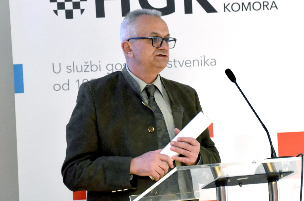 Požeški lovci imali radionicu o novim načinu izdavanja lovne dokumentacije