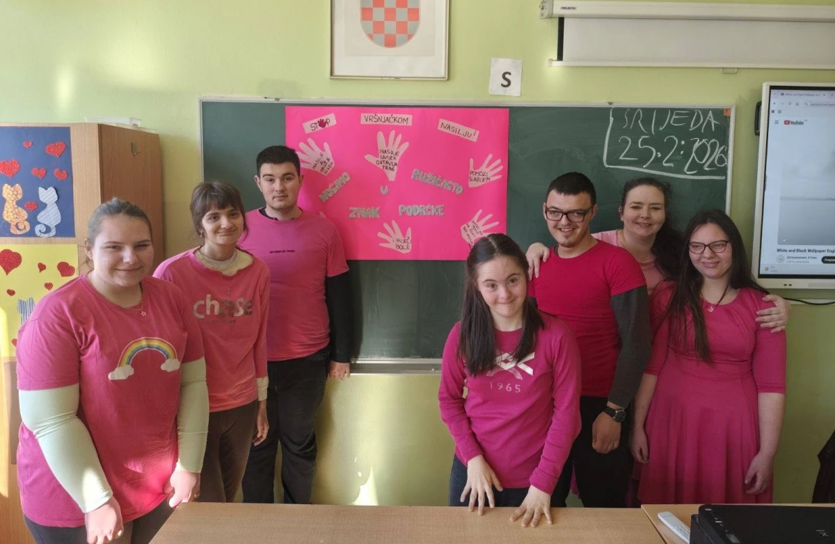 Kempfovci u ružičastom za sigurno i sretno djetinjstvo