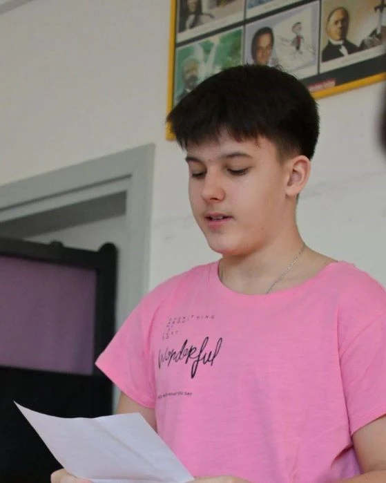 Ružičaste majice i snažne poruke protiv nasilja u čaglinskoj školi