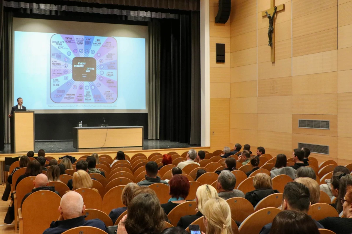 Prva korizmena tribina u Požegi