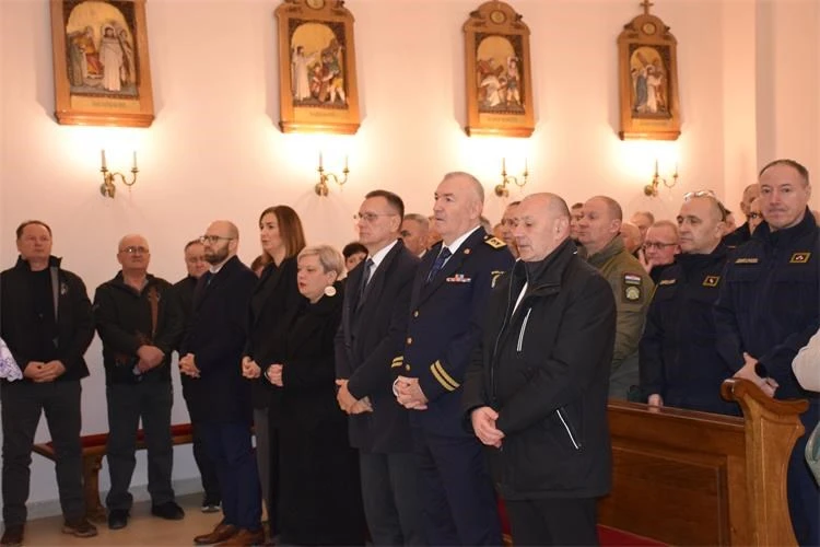 Tamo gdje su prvi stali u obranu domovine: 35 godina od povijesnih dana u Pakracu
