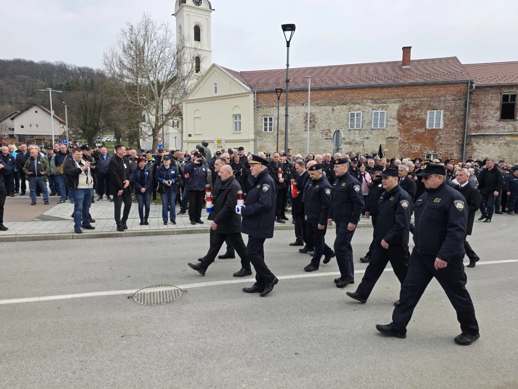 Tamo gdje su prvi stali u obranu domovine: 35 godina od povijesnih dana u Pakracu
