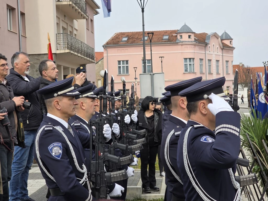 Tamo gdje su prvi stali u obranu domovine: 35 godina od povijesnih dana u Pakracu