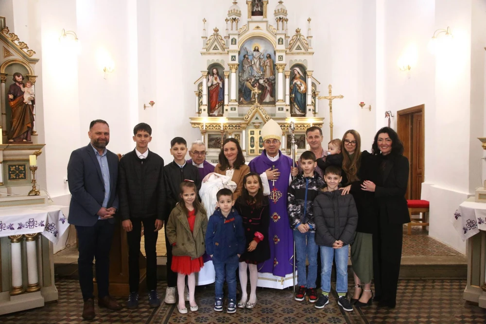 Deset puta „da“ životu: Obitelj Ivić svjedoči radost evanđelja