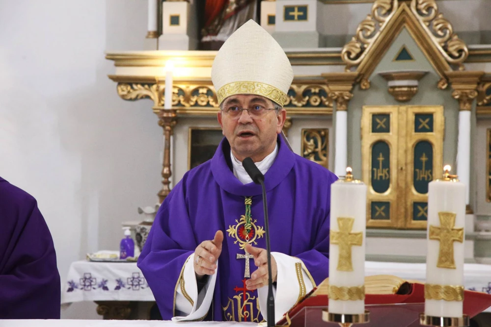 Deset puta „da“ životu: Obitelj Ivić svjedoči radost evanđelja