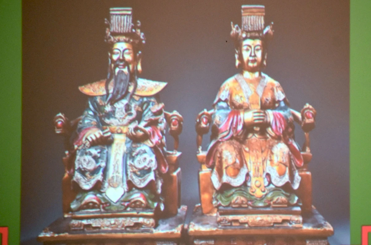 Povijesno društvo Požega organiziralo predavanje Ive Šubare o kineskoj mitologiji