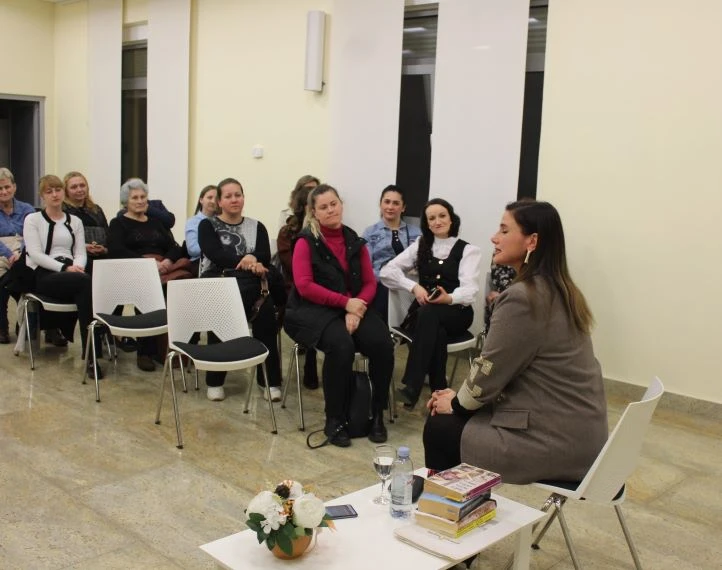 ZAVRŠEN TJEDAN ZA ŽENE U PLETERNICI: Održano predavanje „Sve što su mi prešutjeli o muškarcima i ženama“