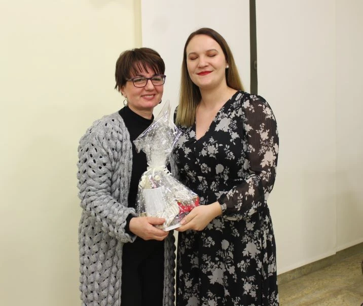 ZAVRŠEN TJEDAN ZA ŽENE U PLETERNICI: Održano predavanje „Sve što su mi prešutjeli o muškarcima i ženama“