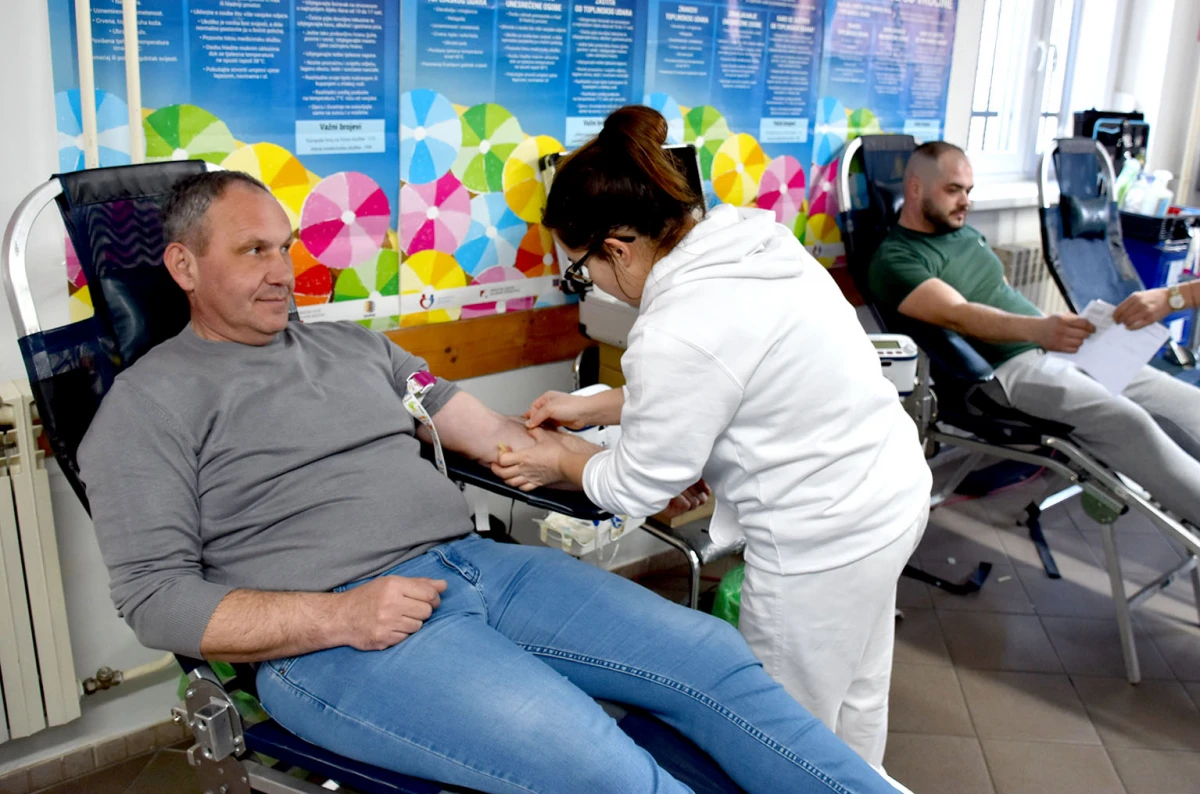 IZNIMAN ODZIV POŽEŽANA: U trodnevnoj akciji prikupljene 423 doze krvi