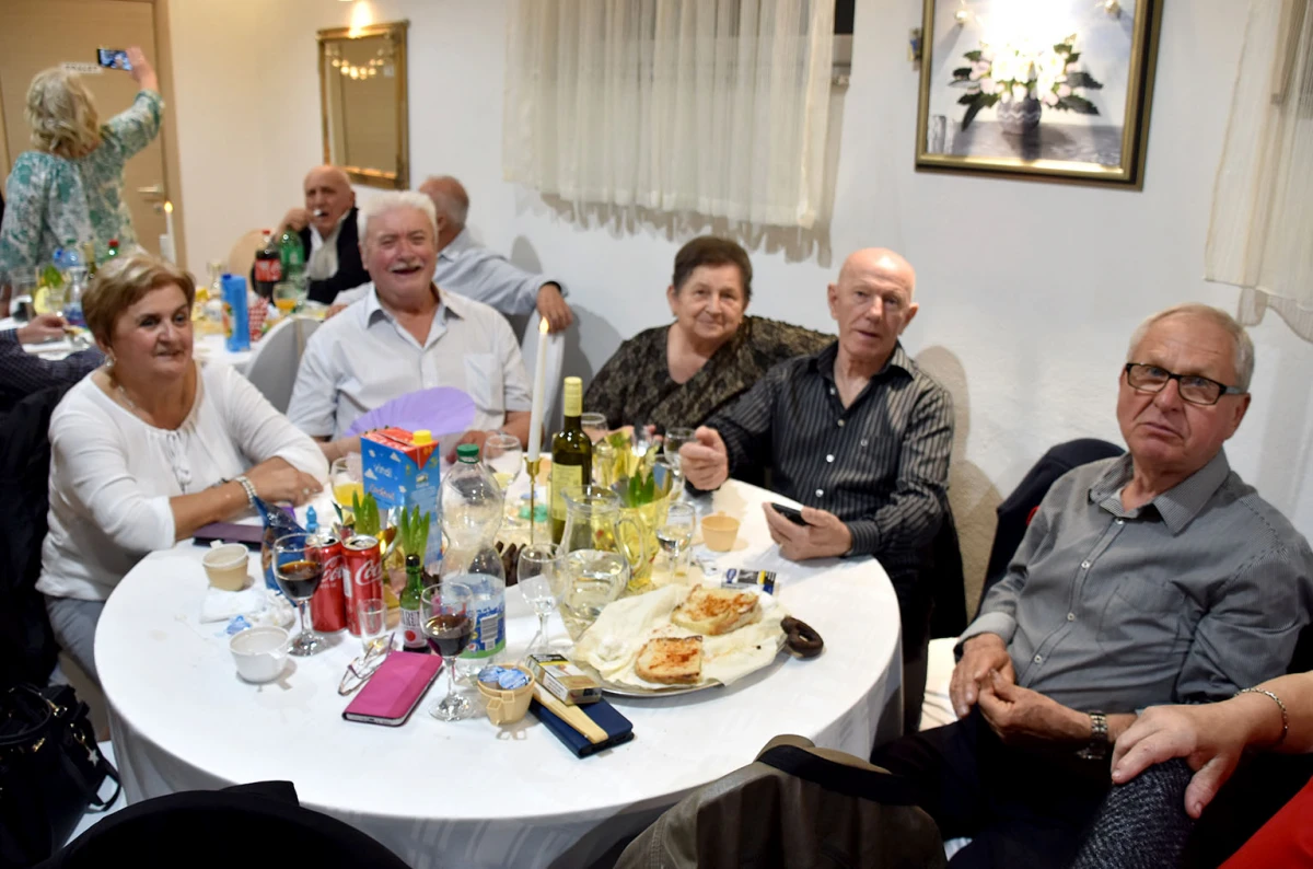 Dvorana Luki u znaku žena: Cvijeće, darovi i vrhunska zabava