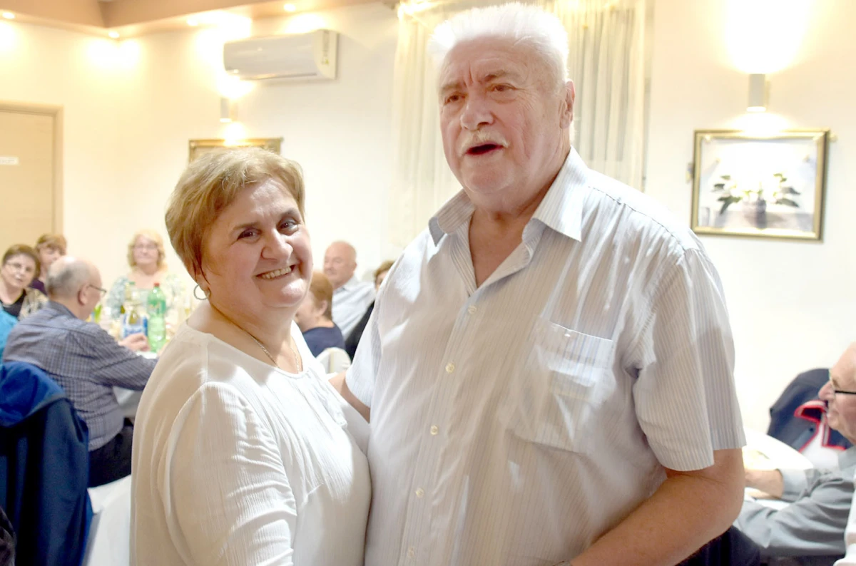 Dvorana Luki u znaku žena: Cvijeće, darovi i vrhunska zabava