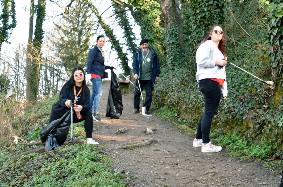 Iskusni „Brđani“ u akciji: Izviđači očistili Stari grad od otpada