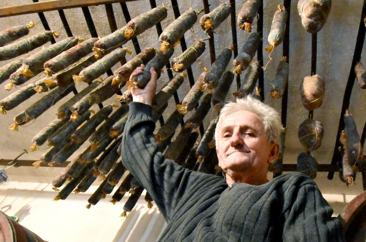 Čuvar tradicije svinojogojstva na Požeškoj gori: Ivan Franekić nastavlja običaj dug tri stoljeća