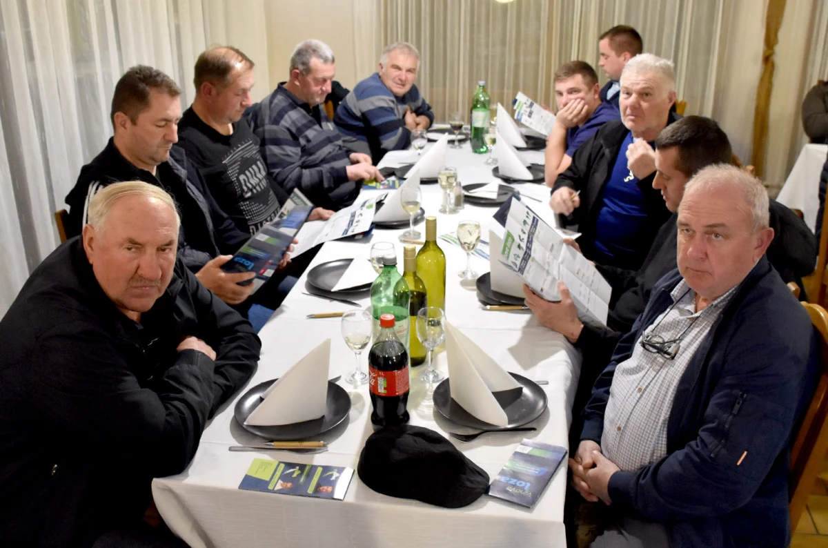 Vetovački vinogradari spremni za novu sezonu: Održano stručno predavanje u Lukaču