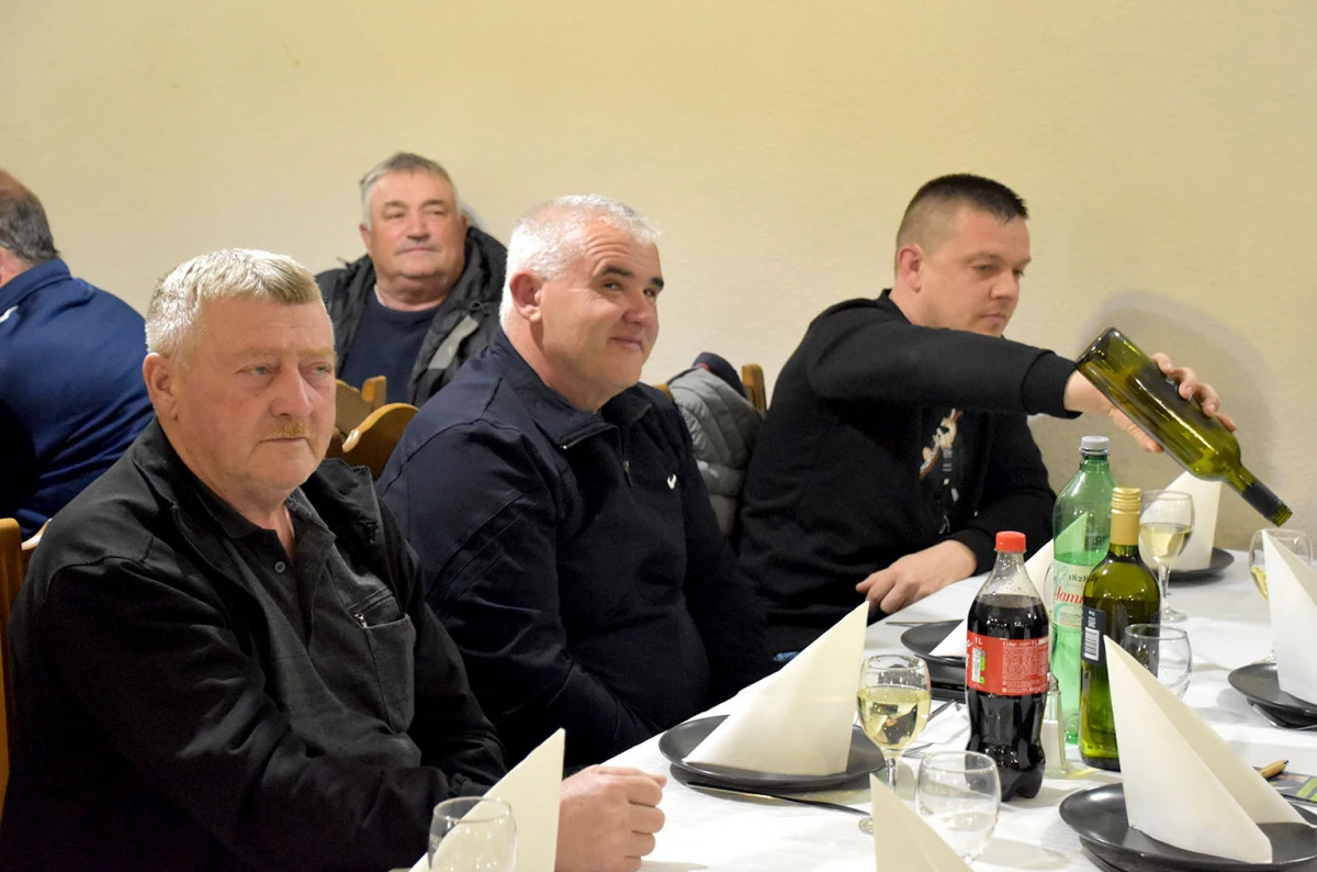 Vetovački vinogradari spremni za novu sezonu: Održano stručno predavanje u Lukaču