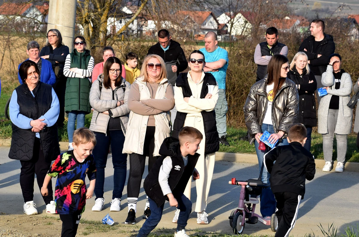 Snažna poruka iz Kutjeva: Građani uz gradonačelnika Budimira ustraju u borbi za čist zrak