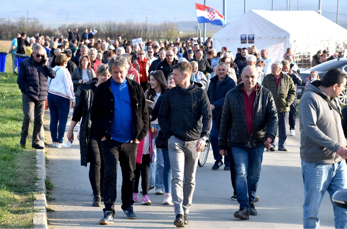 Snažna poruka iz Kutjeva: Građani uz gradonačelnika Budimira ustraju u borbi za čist zrak