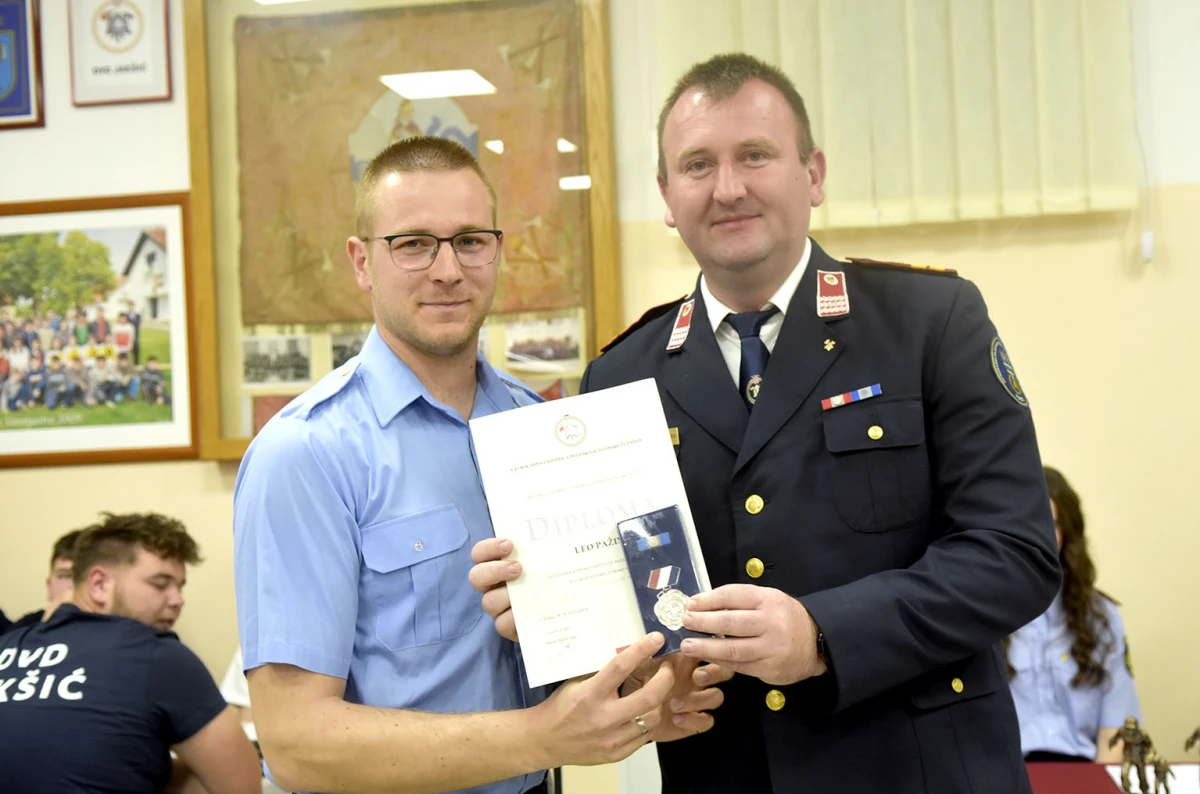 Vatrogasci Jakšića imaju novo čelništvo, a Antunu Pažinu dodijeljena spomenica za 60 godina vatrogastva