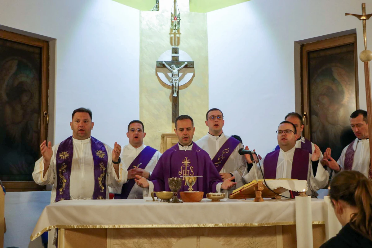 Dvadeset i sedmi Križni put mladih Požeške biskupije