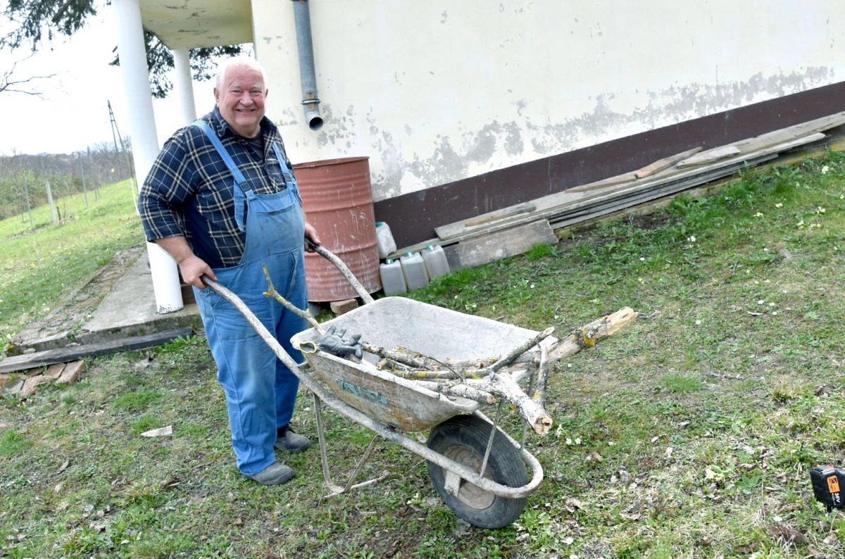 IZ GRADA U MIR MIRNE DOLINE: Gordana i Mile Andrijević požeški asfalt zamijenili idilom u Doljancima