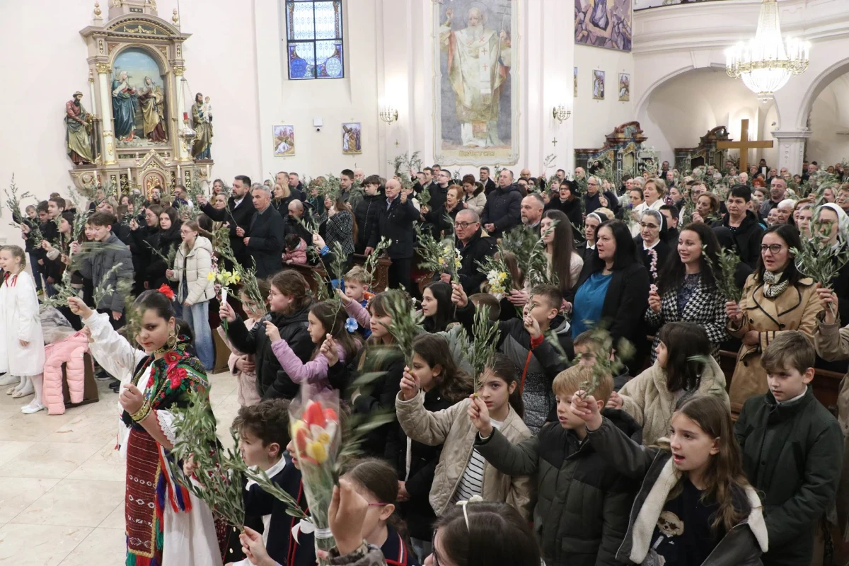 Svečana proslava Nedjelje Muke Gospodnje u požeškoj Katedrali
