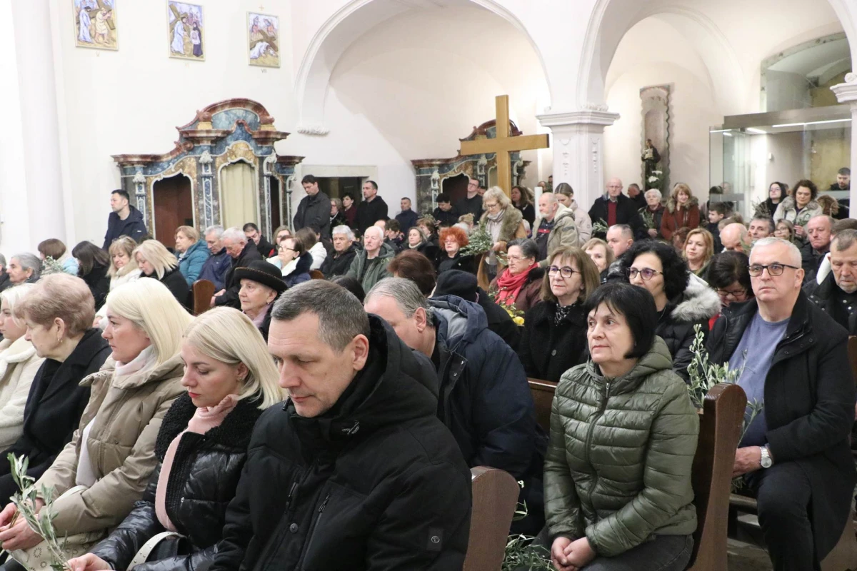Svečana proslava Nedjelje Muke Gospodnje u požeškoj Katedrali