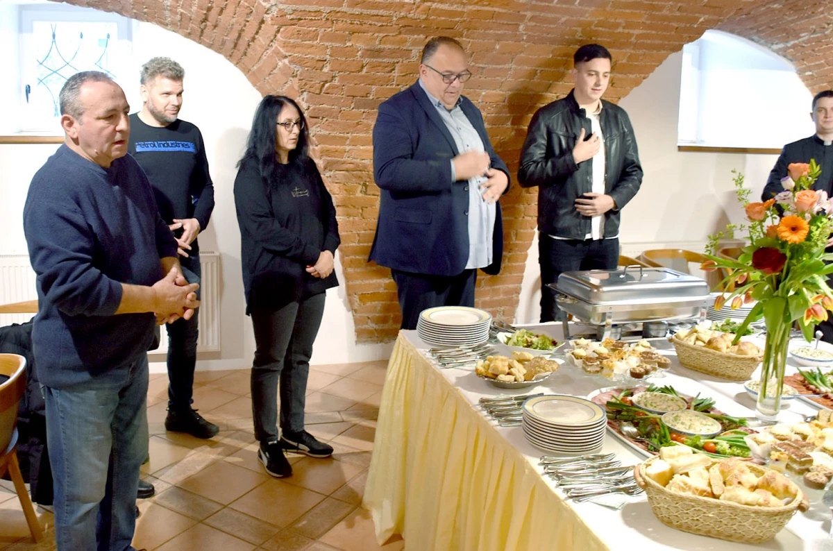 Susret biskupa Martinovića s novinarima uoči najvećeg kršćanskog blagdana