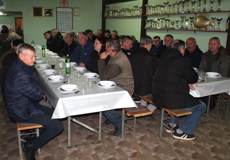 SKUPŠTINA ZARILAČKIH RIBOLOVACA: Dobra suradnja s Gradom Pleternicom i gradskom Turističkom zajednicom