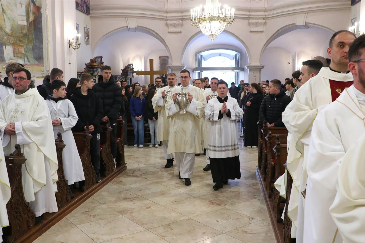 Misa posvete ulja u požeškoj Katedrali
