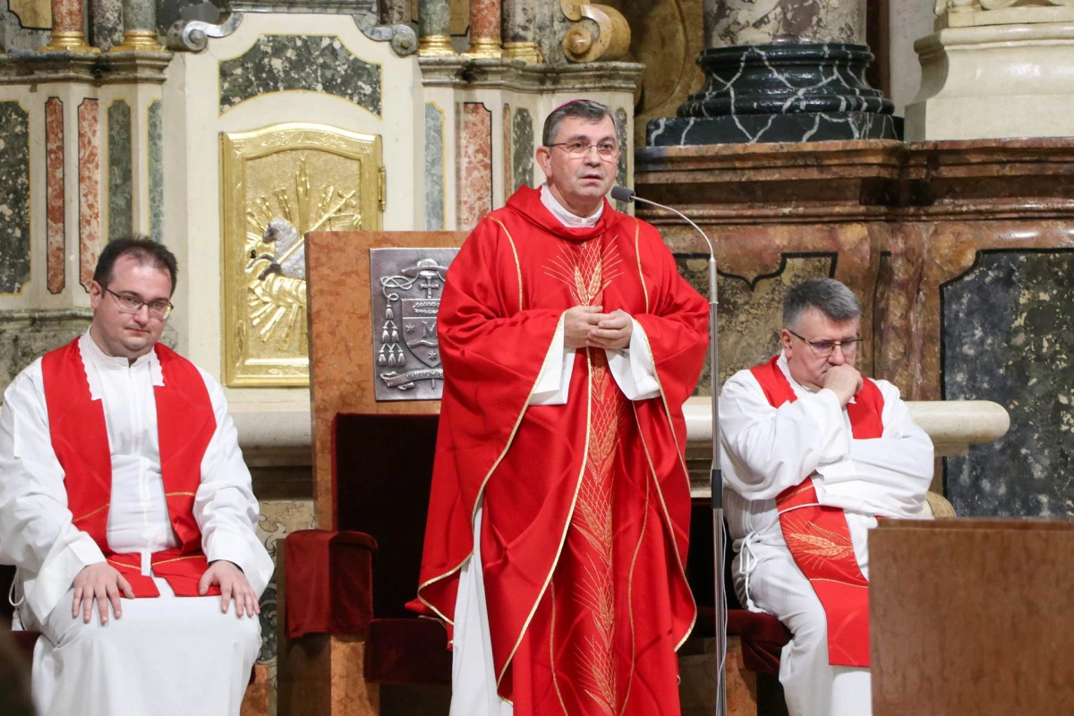 Obredi Muke Gospodnje u požeškoj Katedrali