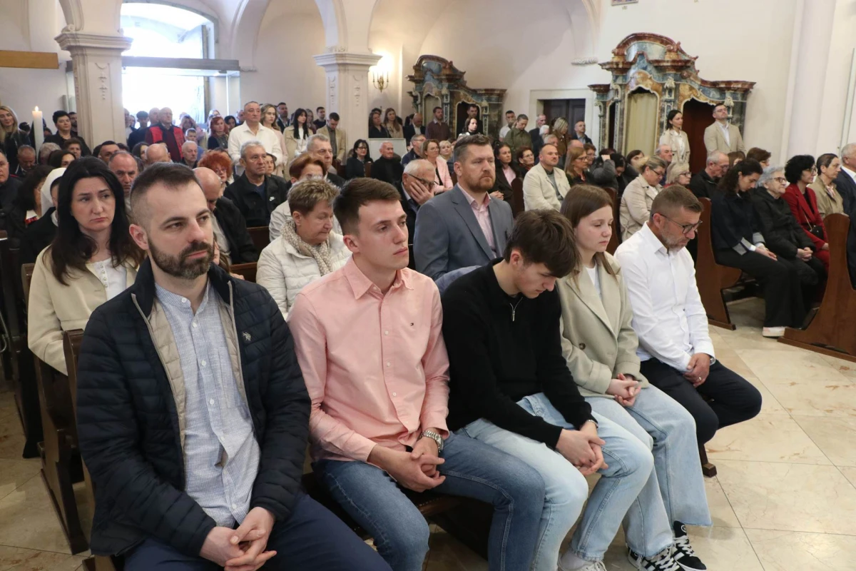 Svetkovina Uskrsnuća Gospodnjega u požeškoj Katedrali