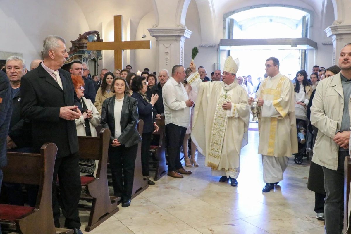 Svetkovina Uskrsnuća Gospodnjega u požeškoj Katedrali