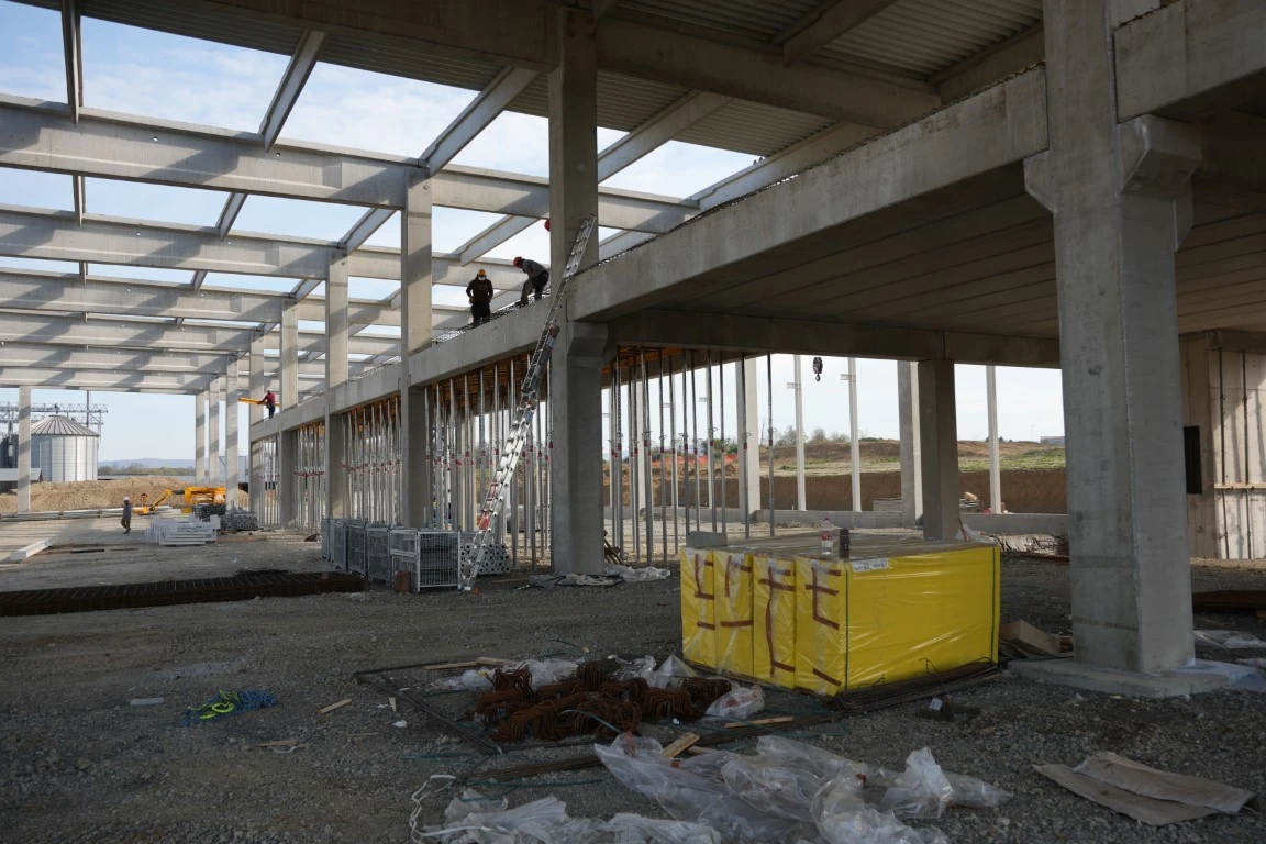 Radovi jure naprijed: Veliki Regionalni distribucijski centar za voće i povrće sve bliže završetku