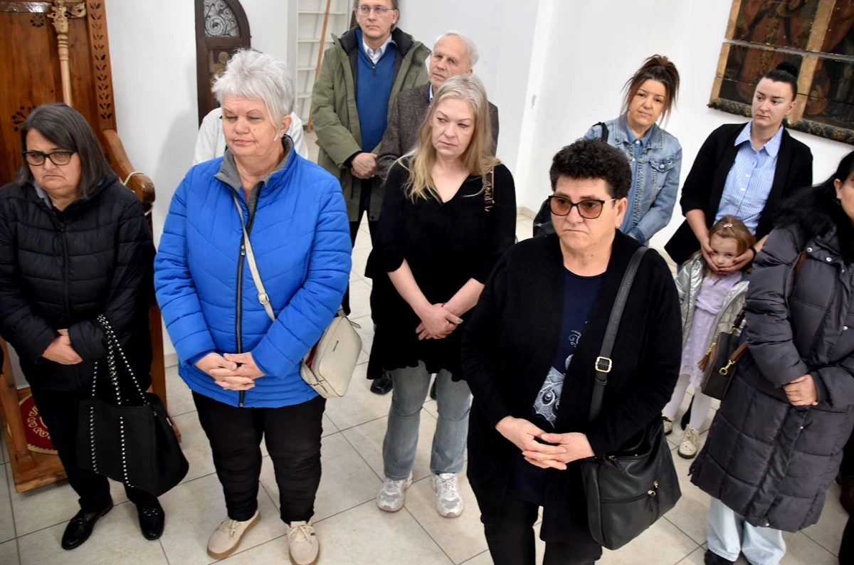 USKRSNA LITURGIJA U POŽEGI: Vjernici uz paroha Petrovića proslavili najveći kršćanski blagdan