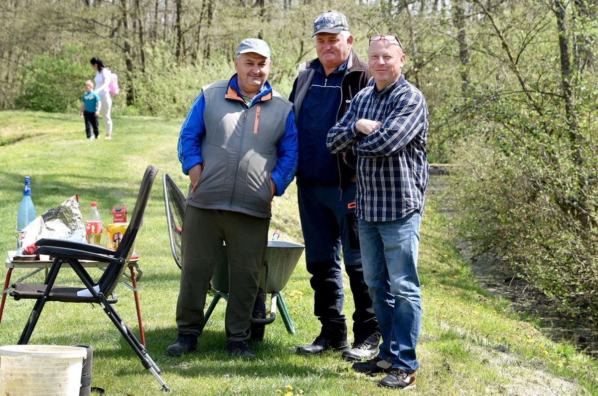 Ribiči uživali u Eminovcima: Mario Dobiš najuspješniji na društvenom natjecanju ŠRU ’Šaran’