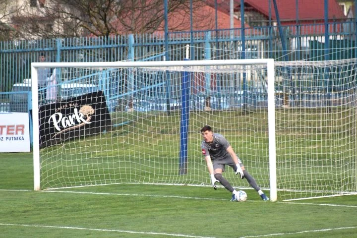 TREĆA HRVATSKA NOGOMETNA LIGA-ISTOK: Slavija i vodeća Marsonia podijelili bodove