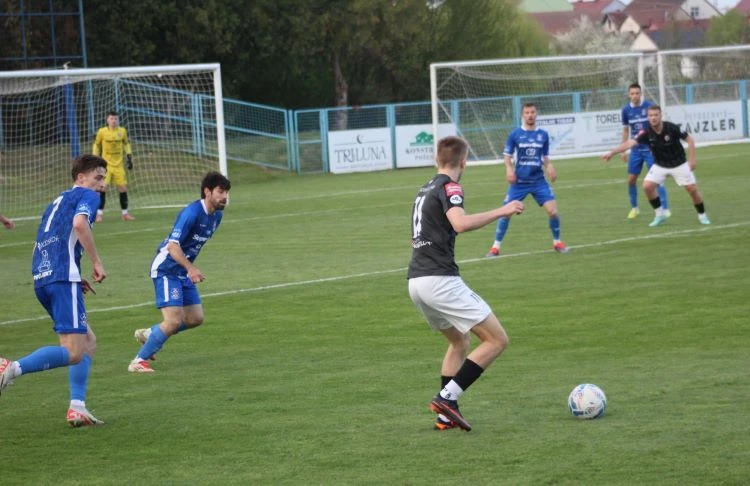 TREĆA HRVATSKA NOGOMETNA LIGA-ISTOK: Slavija i vodeća Marsonia podijelili bodove