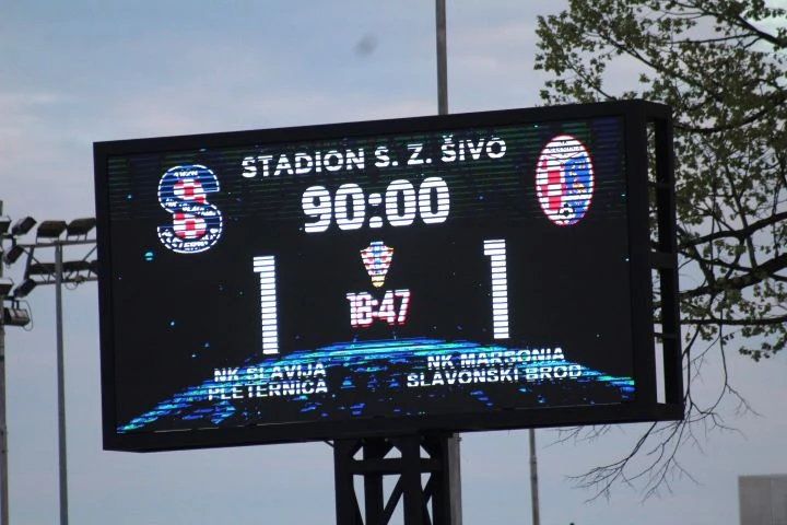TREĆA HRVATSKA NOGOMETNA LIGA-ISTOK: Slavija i vodeća Marsonia podijelili bodove