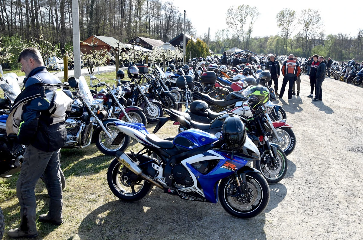 Veliki jubilej požeškog ’Čopora’: Moto klub Indepedente obilježio 20. obljetnicu