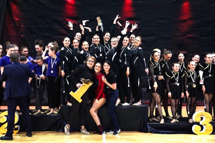 DRŽAVNO PRVENSTVO U MAŽORET PLESU: Uspješan nastup pleterničkih mažoretkinja osvajanjem šest medalja