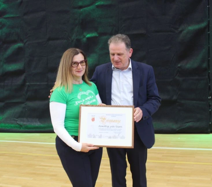 DRŽAVNO PRVENSTVO U MAŽORET PLESU: Uspješan nastup pleterničkih mažoretkinja osvajanjem šest medalja